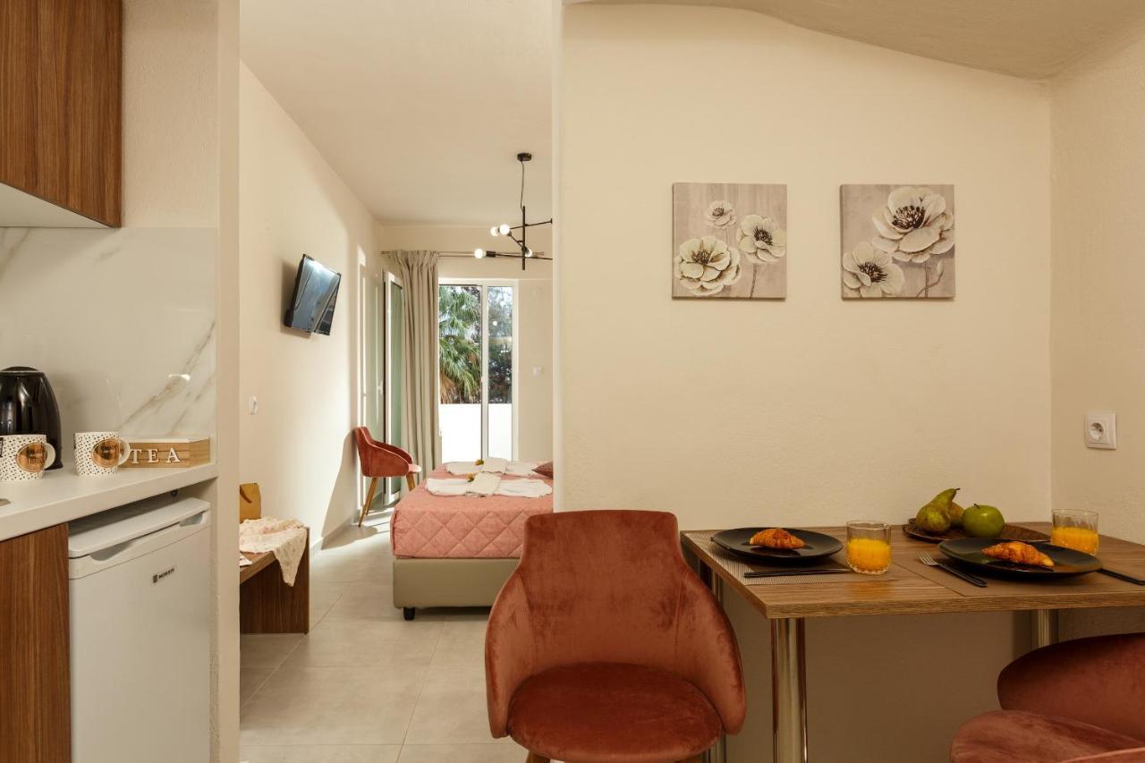 Asterion Luxury Studios Airport Iraklion Buitenkant foto